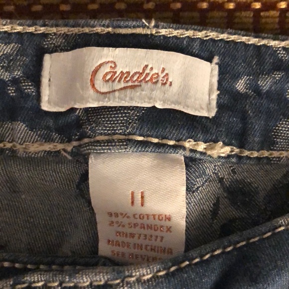 Candies Floral Jean Shorts - Picture 2 of 3